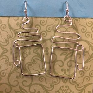 Elegant wire Art Jewelry - Silver coffee cup earrings Elegant wire Art Jewelry - Silver coffee cup earrings
